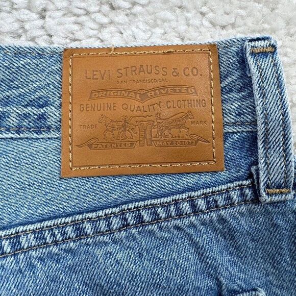 LEVI'S Baggy Dad Jean Distressed Ripped In The Middle - Picture 11 of 16